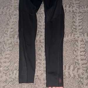 PINK Ultimate Mesh Leggings